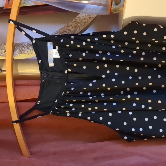 London Times Polka Dot Romper - Picture 1 of 8
